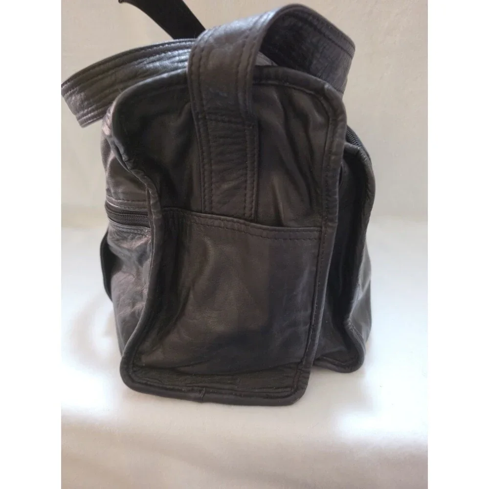 Tumi Black Leather Travel Bag Made in USA Toiletry Camera Utility Case READ
